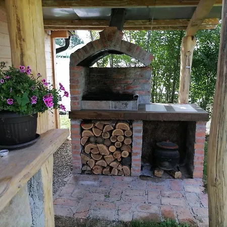 Ranc Terzic Seosko Turisticko Domacinstvo 度假居 Čačak